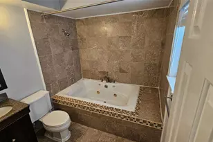 7 N Skimmer St, La Marque, TX 77568 - Photo 11