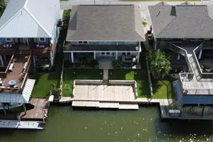 7 N Skimmer St, La Marque, TX 77568 - Photo 3