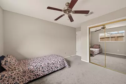 2814 Shadowdale Drive, Houston, TX 77043 - Photo 25