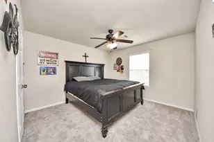 8611 Chaletford Dr, Houston, TX 77044 - Photo 27
