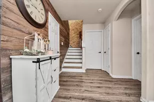 8611 Chaletford Dr, Houston, TX 77044 - Photo 19