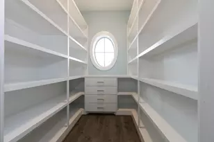 2504 Southline Rd, Conroe, TX 77384 - Photo 9