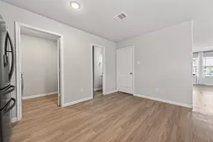 940 21st St, Hempstead, TX 77445 - Photo 15