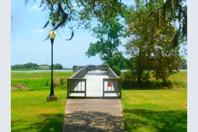 750 Wagon Wheel Trail, Angleton, TX 77515 - Photo 15