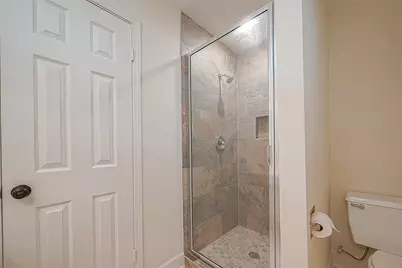 20 Champions Colony E, Houston, TX 77069 - Photo 25