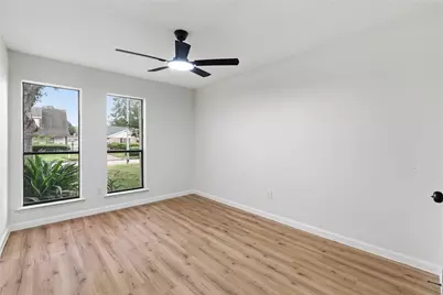 9947 Sagebud Lane, Houston, TX 77089 - Photo 19