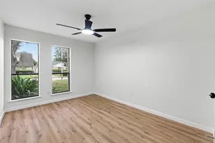 9947 Sagebud Ln, Houston, TX 77089 - Photo 19