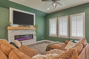 20112 Crystal Falls Ct, Montgomery, TX 77316 - Photo 19