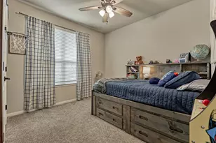 20112 Crystal Falls Ct, Montgomery, TX 77316 - Photo 9