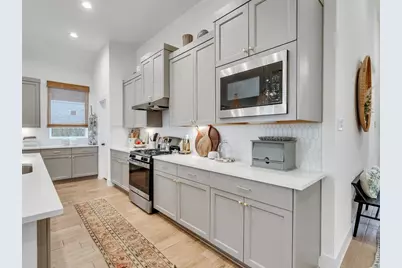 7723 Clover Gully Lane, Katy, TX 77493 - Photo 11