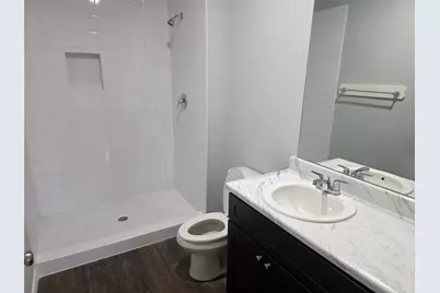 9903 Dipping Woods Street, Houston, TX 77076 - Photo 7