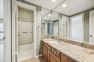 6000 Sugar Hill Dr, Houston, TX 77057 - Photo 25