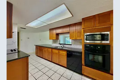 3119 Rifle Gap Lane, Sugar Land, TX 77478 - Photo 3