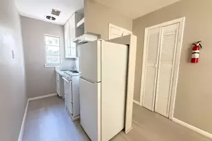 2501 Yoakum Blvd, Houston, TX 77006 - Photo 15