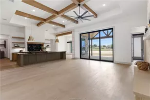 10254 Winnie Ct, Bryan, TX 77808 - Photo 19