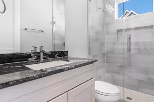 209 Silverleaf Rd, Sweeny, TX 77480 - Photo 7