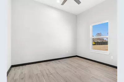 209 Silverleaf Road, Sweeny, TX 77480 - Photo 9