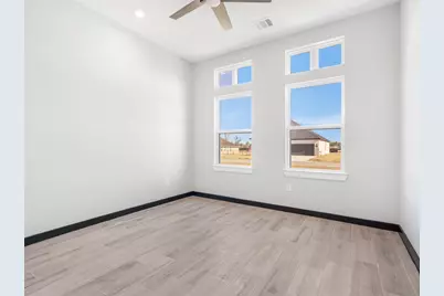 209 Silverleaf Road, Sweeny, TX 77480 - Photo 5