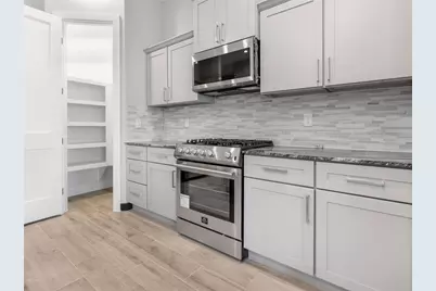 209 Silverleaf Road, Sweeny, TX 77480 - Photo 13