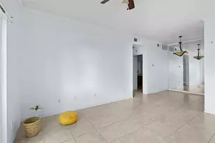 10051 Westpark Dr, Houston, TX 77042 - Photo 13