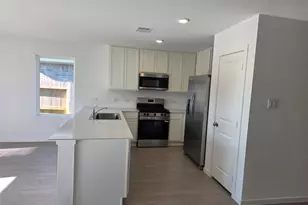 5007 Wild Bergamot Ct, Needville, TX 77461 - Photo 7