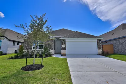 213 Cross Gable Lane, Dayton, TX 77535 - Photo 1