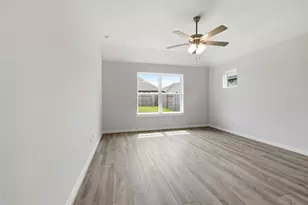 213 Cross Gable Ln, Dayton, TX 77535 - Photo 11