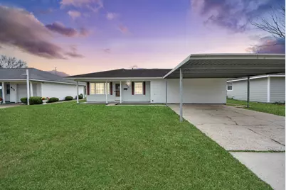 900 S Circle Drive, Baytown, TX 77520 - Photo 1
