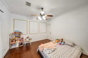 1302 Antoine Dr, Houston, TX 77055 - Photo 15