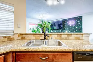 3308 Bastrop St, Houston, TX 77004 - Photo 7
