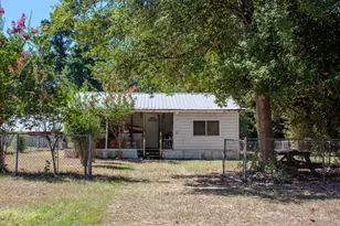 616 Ponderosa Dr, Onalaska, TX 77360 - Photo 1