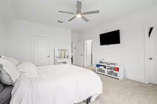 1013 Carnation Dr, Crowley, TX 76036 - Photo 25