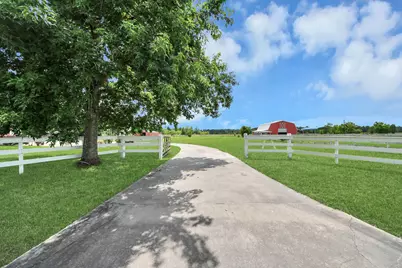 2109 County Road 2274, Cleveland, TX 77327 - Photo 5