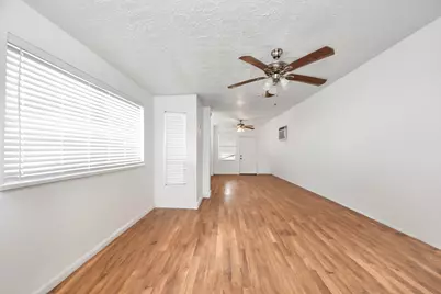 2109 County Road 2274, Cleveland, TX 77327 - Photo 29