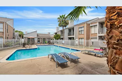 3220 69th Street #D6, Galveston, TX 77551 - Photo 15