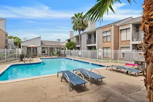 3220 69th St, Galveston, TX 77551 - Photo 15