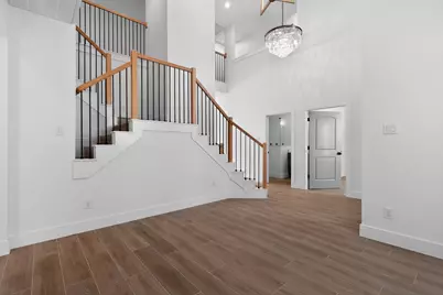 9810 Hawkins Lane, Missouri City, TX 77459 - Photo 5