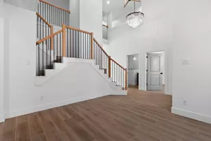 9810 Hawkins Ln, Missouri City, TX 77459 - Photo 5