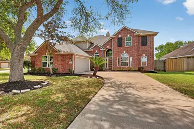 9810 Hawkins Lane, Missouri City, TX 77459 - Photo 1