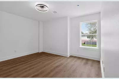 9810 Hawkins Lane, Missouri City, TX 77459 - Photo 35