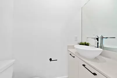 1406 Valentine #A, Houston, TX 77019 - Photo 15