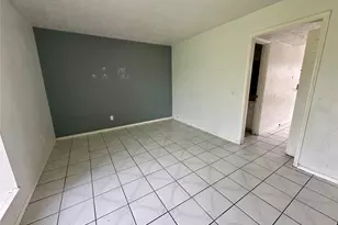 13517 Castilian Dr, Houston, TX 77015 - Photo 7