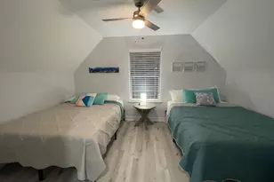 203 Sea Oats Dr, Surfside Beach, TX 77541 - Photo 3