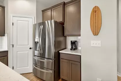 8153 Luz De Luna Street, Corpus Christi, TX 78414 - Photo 11