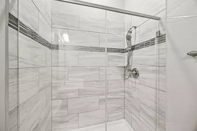 18931 Lynnwood Crest Drive, Manvel, TX 77578 - Photo 13