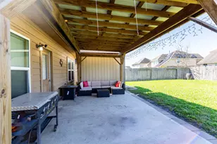 2061 Lepper St, Alvin, TX 77511 - Photo 29