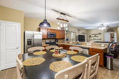 2061 Lepper Street, Alvin, TX 77511 - Photo 7