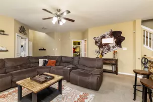 2061 Lepper St, Alvin, TX 77511 - Photo 5