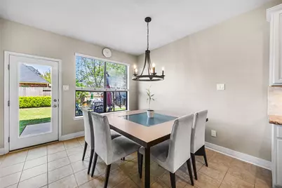 6715 Forsythe Lane, Sugar Land, TX 77479 - Photo 13