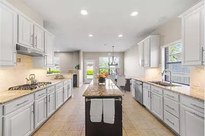 6715 Forsythe Lane, Sugar Land, TX 77479 - Photo 17